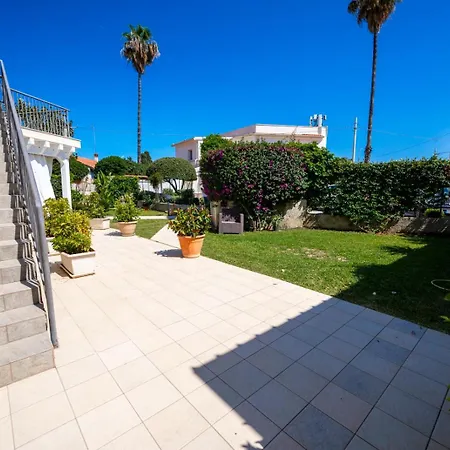 Apartament Villa Fontane Bianche *